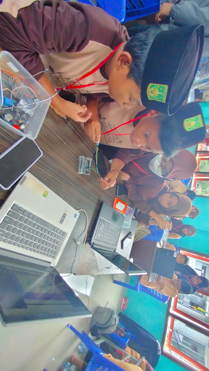 WhatsApp Image 2023-01-14 at 17.13.05